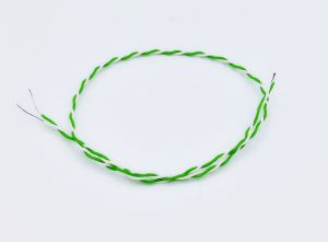 Termopar de unin expuesta IEC de doble trenzado con aislamiento de PTFE con colas desnudas - Tipo K - Longitud de cable de 300 mm